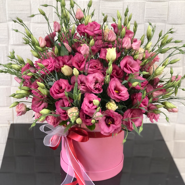  Belek Blumenlieferung Rosa Lisianthus in einer Box