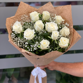  Florist in Belek White Roses 11 Pcs 